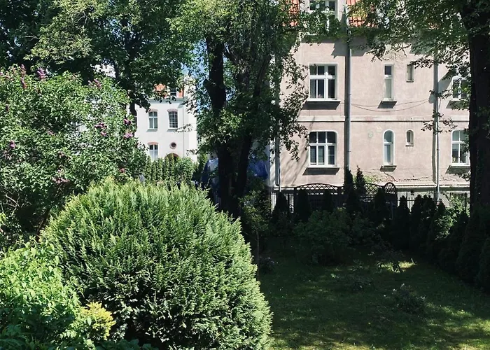 Urokliwe Przy Plazy Sopot